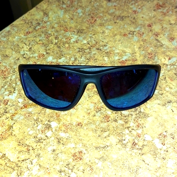 Spiderwire SPW008 Polarized Fishing Sunglasses - Picture 3 of 3